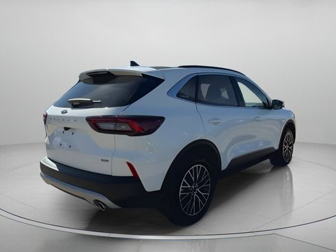 New 2026 Ford Escape SE image 31