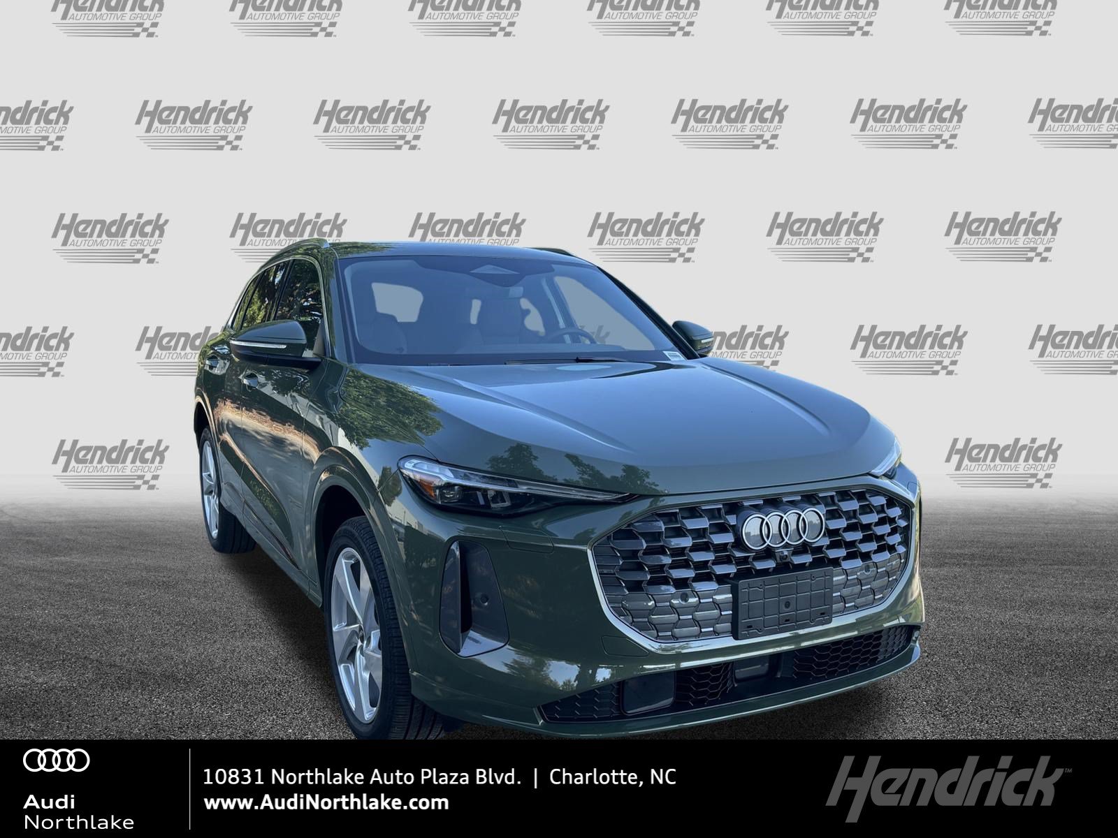 Certified 2025 Audi Q5 Premium w/ Premium Plus AWD/4WD image 1