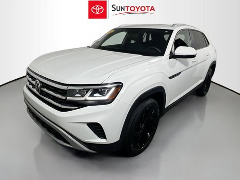 Used 2022 Volkswagen Atlas Cross Sport SE image 9