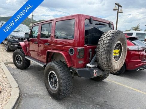 Used 2013 Jeep Wrangler Unlimited Rubicon w/ Connectivity Group AWD/4WD image 5