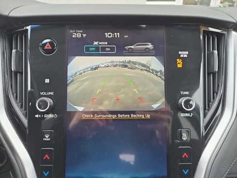 Used 2020 Subaru Outback Premium image 24