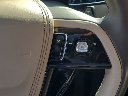 Used 2020 Lincoln Aviator Reserve w/ Equipment Group 201A image 29