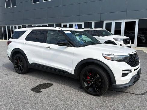 Used 2024 Ford Explorer ST w/ Equipment Group 401A AWD/4WD image 7