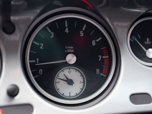Used 2002 BMW Z8 RWD image 29