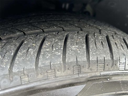 Used 2025 Volkswagen Jetta GLI Autobahn image 11