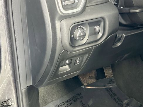 Used 2022 RAM 1500 Big Horn image 10