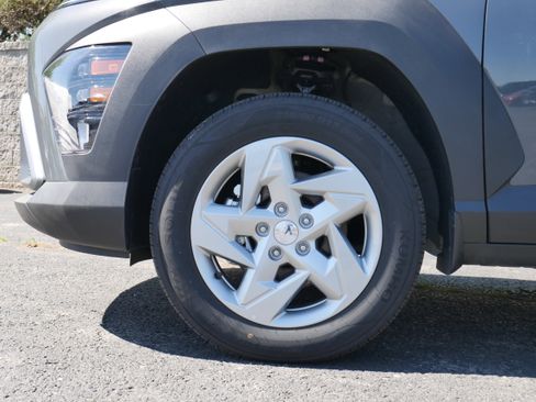 Used 2026 Hyundai Kona SE AWD/4WD image 11