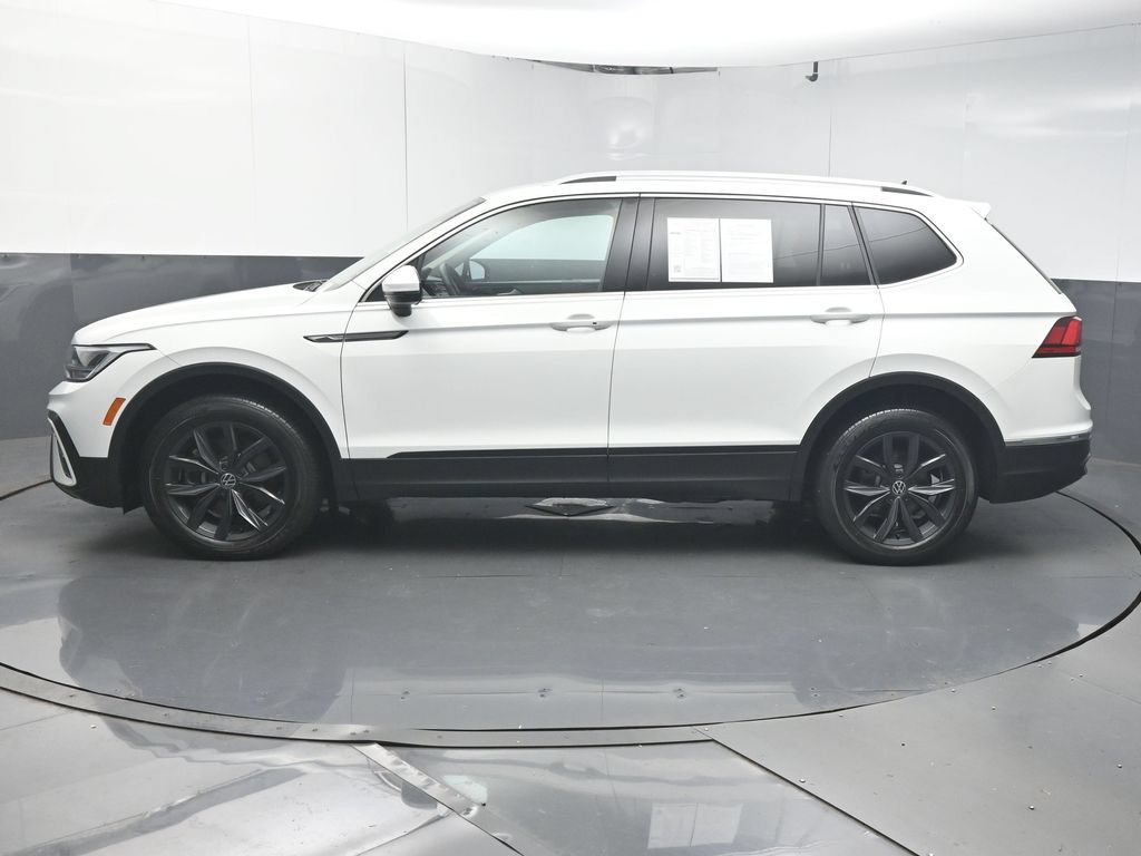 Used 2024 Volkswagen Tiguan SE FWD image 5