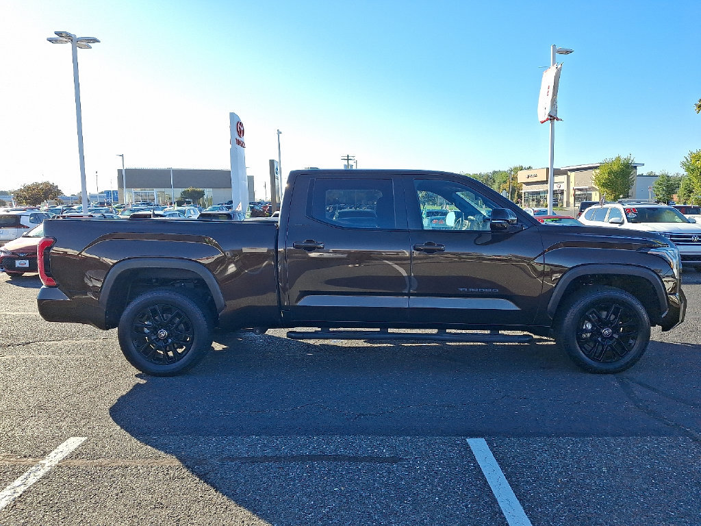 Certified 2025 Toyota Tundra Limited AWD/4WD image 7