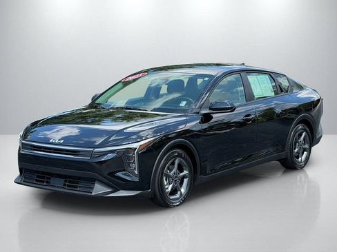 Used 2025 Kia K4 FWD image 5