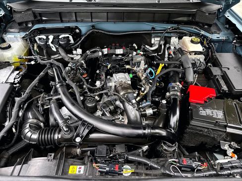 Used 2022 Ford Bronco Wildtrak AWD/4WD image 13