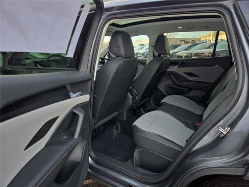 New 2026 Volkswagen Tiguan SE image 25