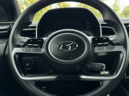 Used 2023 Hyundai Santa Cruz SE image 15