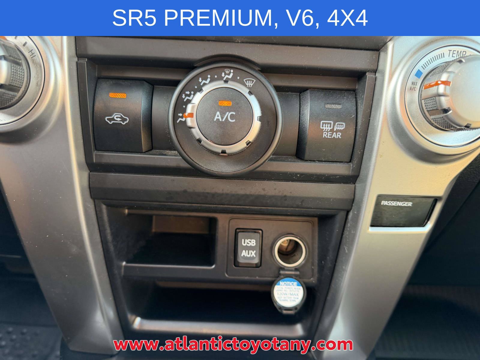 Used 2019 Toyota 4Runner SR5 Premium AWD/4WD image 27