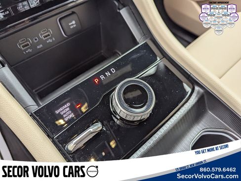 Used 2024 Jeep Grand Cherokee Limited image 18