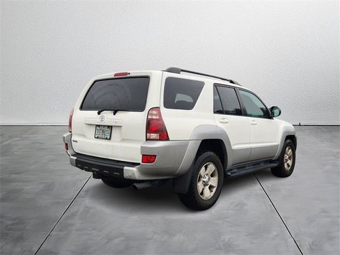 Used 2004 Toyota 4Runner Limited image 4