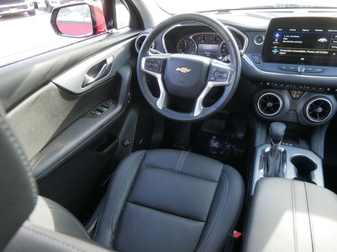 Used 2024 Chevrolet Blazer LT w/ Sound & Technology Package image 9