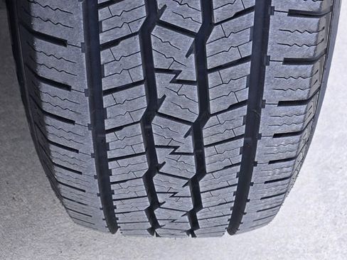 Used 2020 Chevrolet Silverado 1500 LT w/ All-Star Edition image 12