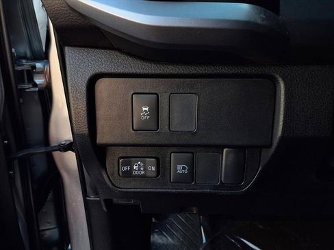 Certified 2023 Toyota Tacoma SR5 image 15