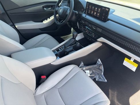 New 2026 Honda Accord EX-L image 6