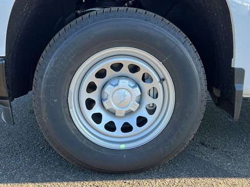 New 2026 Chevrolet Silverado 1500 W/T image 12