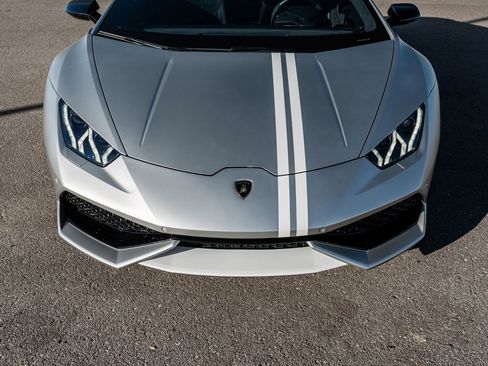 Used 2017 Lamborghini Huracan LP 610-4 Avio image 18