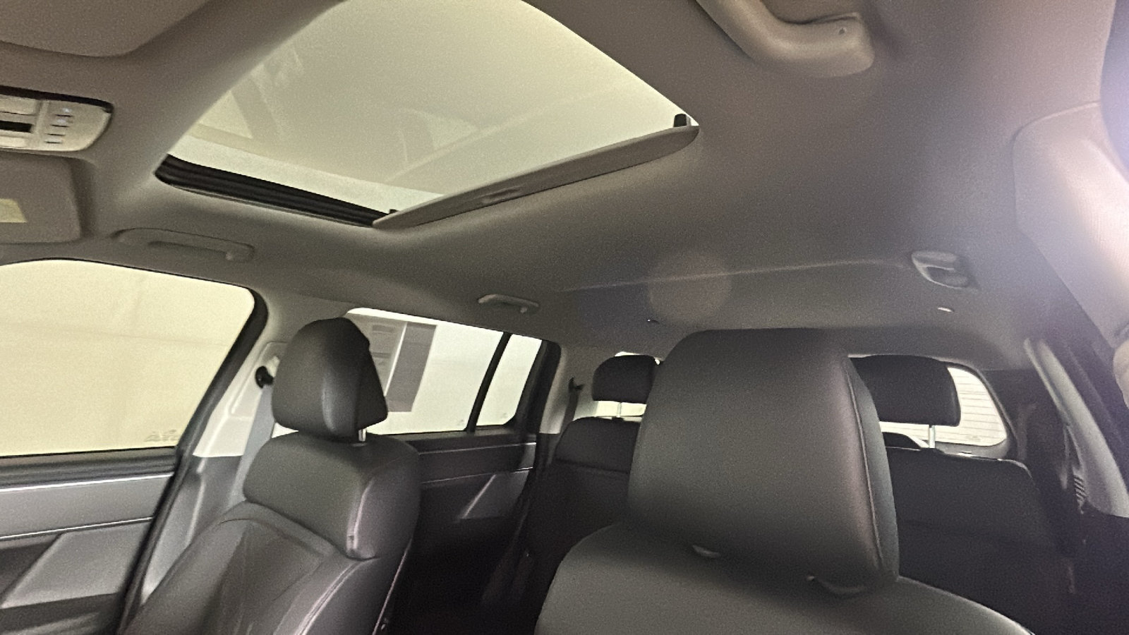 Used 2024 Hyundai Santa Fe XRT AWD/4WD image 16