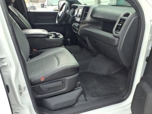 Used 2022 RAM 2500 Tradesman w/ Protection Group image 23