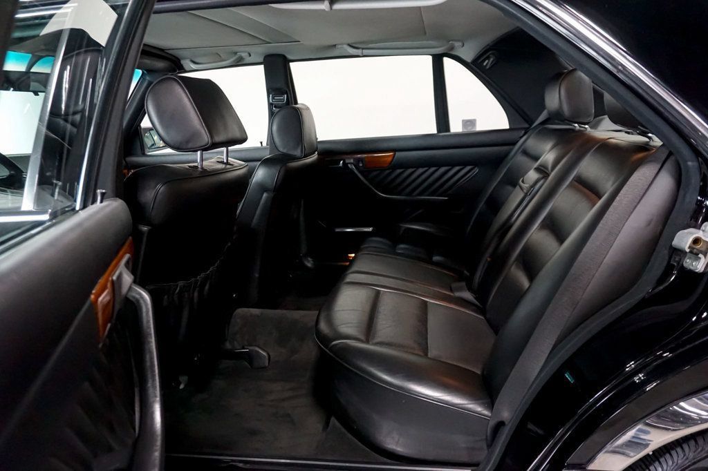 Used 1990 Mercedes-Benz 350 SDL image 28