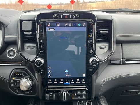 Used 2024 RAM 1500 Limited image 29