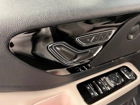 Used 2026 Lincoln Aviator Reserve AWD/4WD image 28