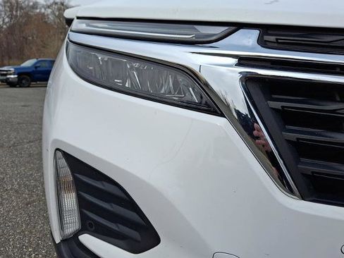 Used 2023 Chevrolet Equinox LT image 9