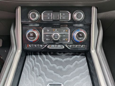Used 2023 GMC Yukon Denali w/ Max Trailering Package AWD/4WD image 24