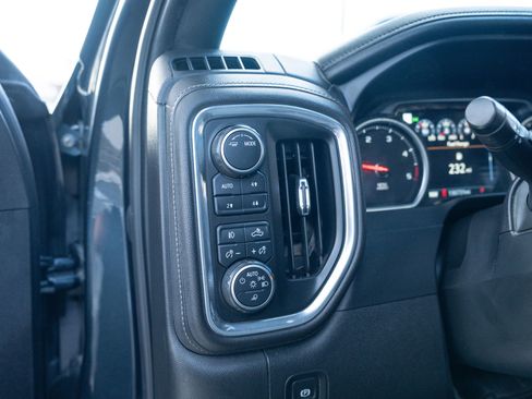 Used 2020 Chevrolet Silverado 2500 High Country w/ Gooseneck/5TH Wheel Package AWD/4WD image 27