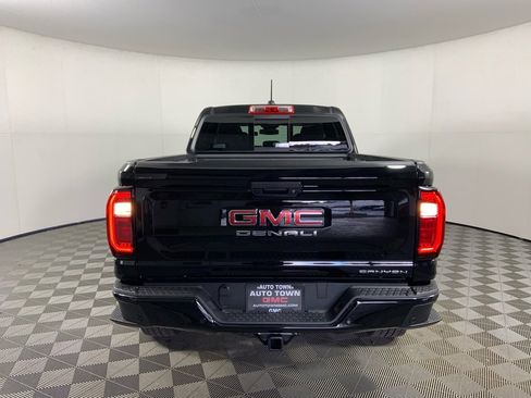 Used 2026 GMC Canyon Denali image 9