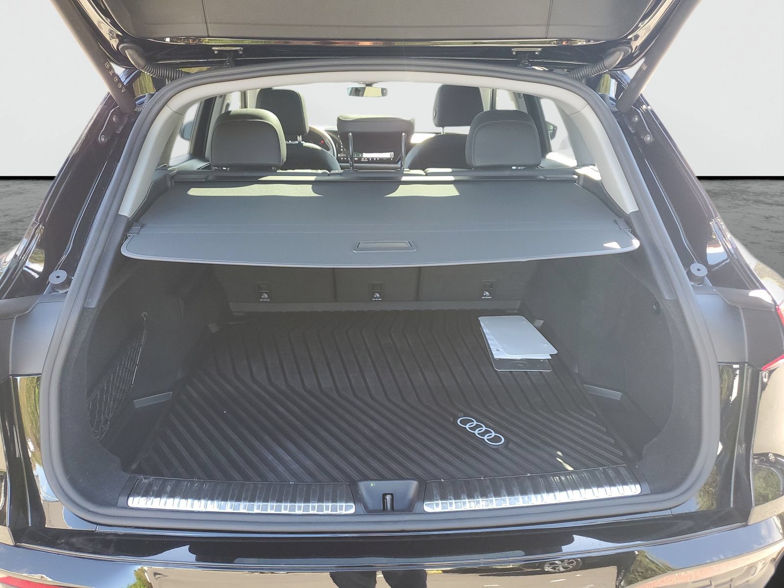 Used 2025 Audi Q5 Premium Plus AWD/4WD image 8