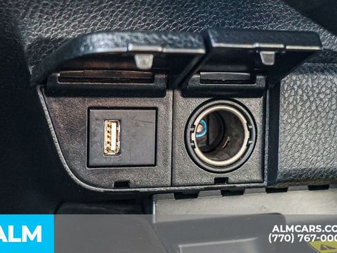 Used 2024 Toyota Camry XSE image 42