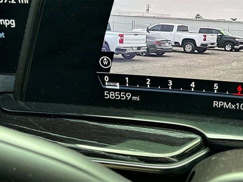 Used 2021 Cadillac Escalade Sport w/ Driver Assist Tech Package image 30