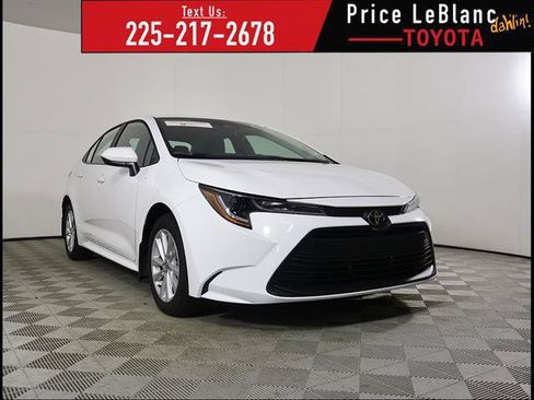 Certified 2026 Toyota Corolla LE w/ LE Premium Package FWD image 1