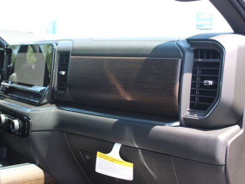 New 2026 Chevrolet Silverado 3500 High Country w/ High Country Premium Package image 31