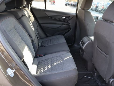 Used 2023 Chevrolet Equinox LT image 17