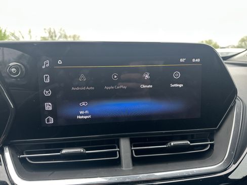 Used 2024 Chevrolet Trax ACTIV FWD image 26