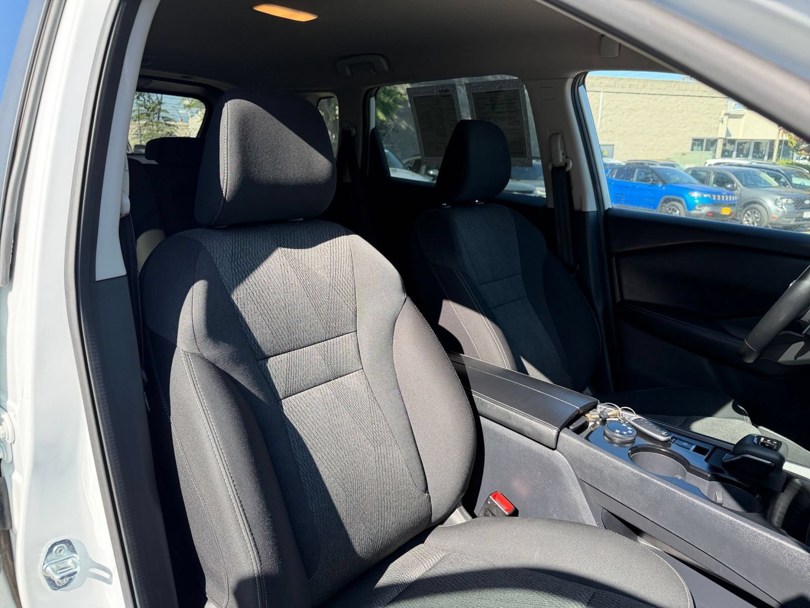 Used 2025 Nissan Rogue SV AWD/4WD image 37