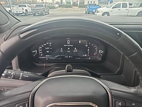 Certified 2023 GMC Yukon Denali Ultimate image 24