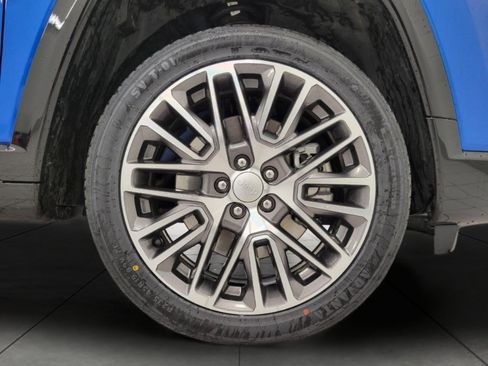 Used 2024 Jeep Compass Limited w/ Elite Group AWD/4WD image 31