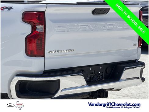 Used 2023 Chevrolet Silverado 1500 LT w/ Work Truck Package AWD/4WD image 6