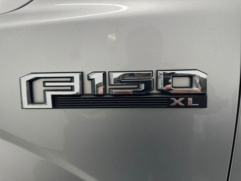 Used 2019 Ford F150 XL w/ Trailer Tow Package image 18