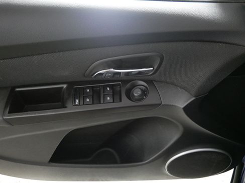 Used 2012 Chevrolet Cruze Eco FWD image 19