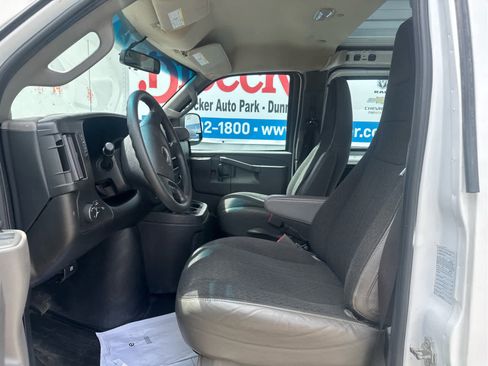 Used 2023 GMC Savana 2500 w/ Driver Convenience Package RWD image 19