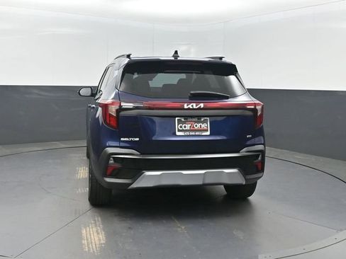 Used 2025 Kia Seltos EX AWD/4WD image 30